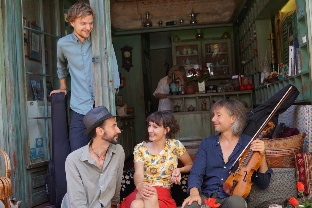 en gruppbild på bandet