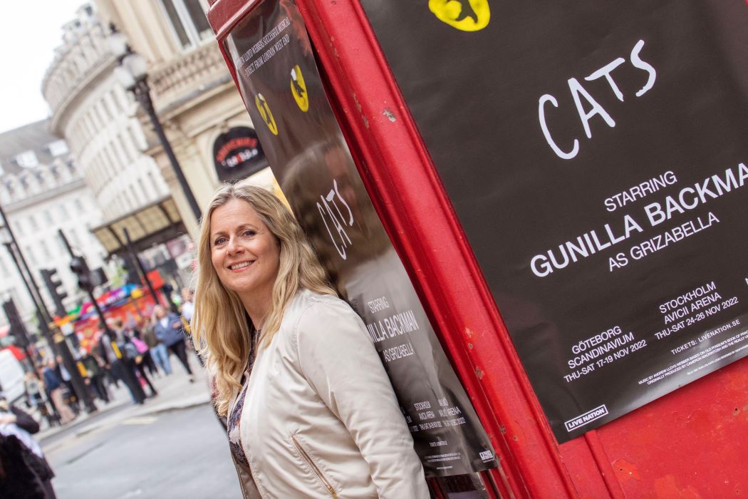 en bild av artisten i London