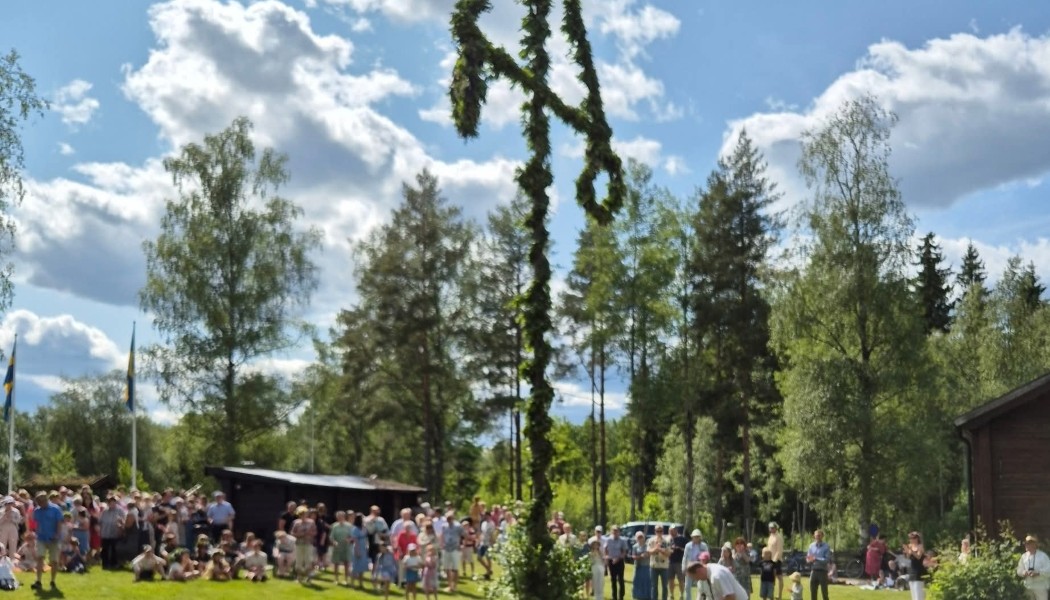 Midsommarfirande i Hult